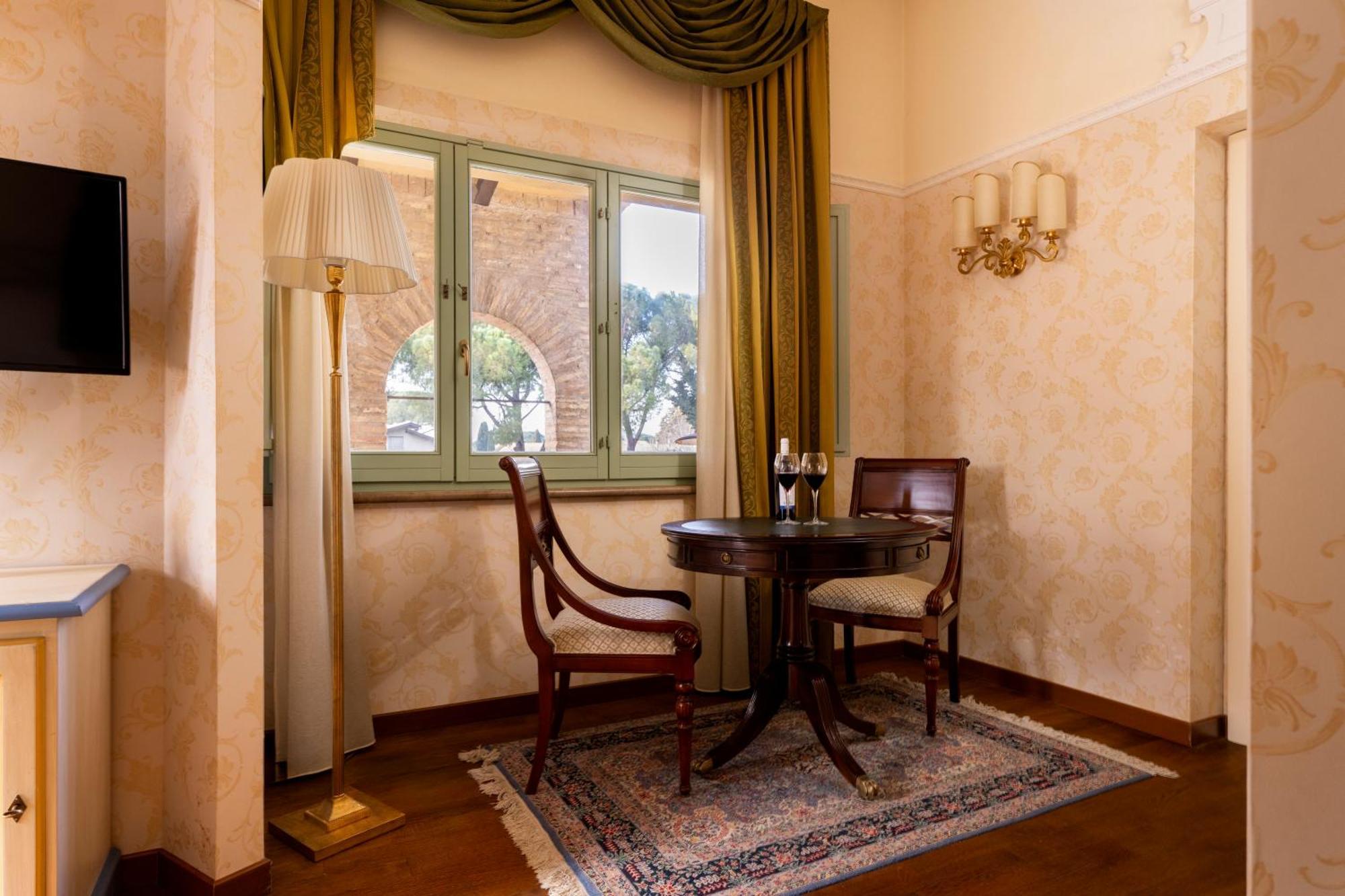 Отель Relais Parco Dei Cavalieri Assisi Петриньяно Экстерьер фото